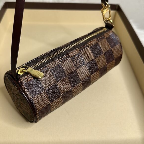 💯Authentic Louis Vuitton Mini Papillon DE🍀 - Picture 10 of 11